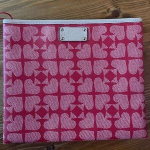 Kate Spade Red Heart Design Tablet sleeve